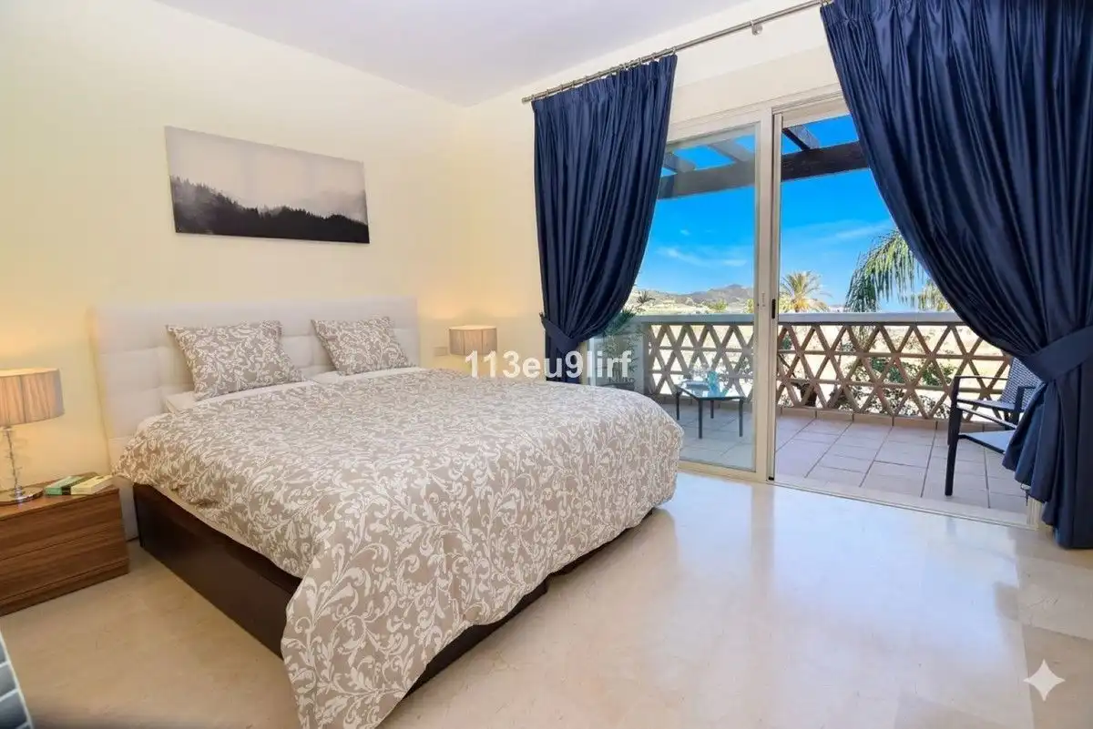 Habitación de Casa adosada de alquiler en Mijas con Aire acondicionado, Calefacción y Jardín privado