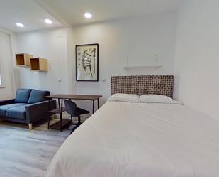 Bedroom of Apartment to rent in  Madrid Capital  with Air Conditioner and Heating