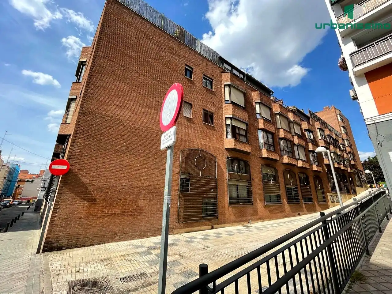 Vista exterior de Apartamento de alquiler en Madrid con Aire acondicionado, Calefacción y Terraza