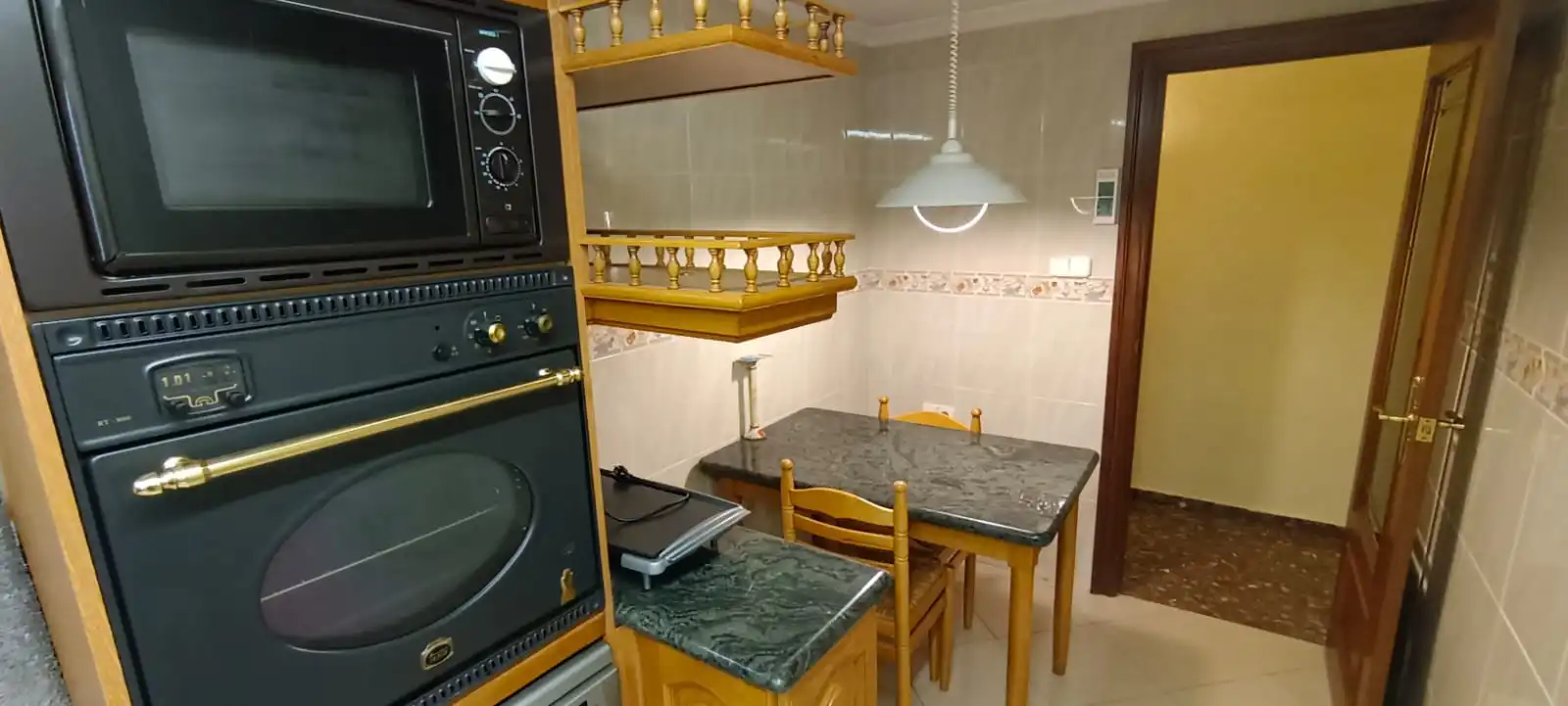 Cuina de Pis en venda en Tavernes Blanques amb Balcó