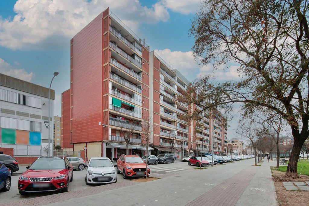 Exterior view of Flat for sale in La Llagosta