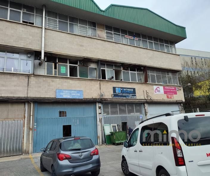 Nave industrial de alquiler en Ubarburu Pasealekua, 63