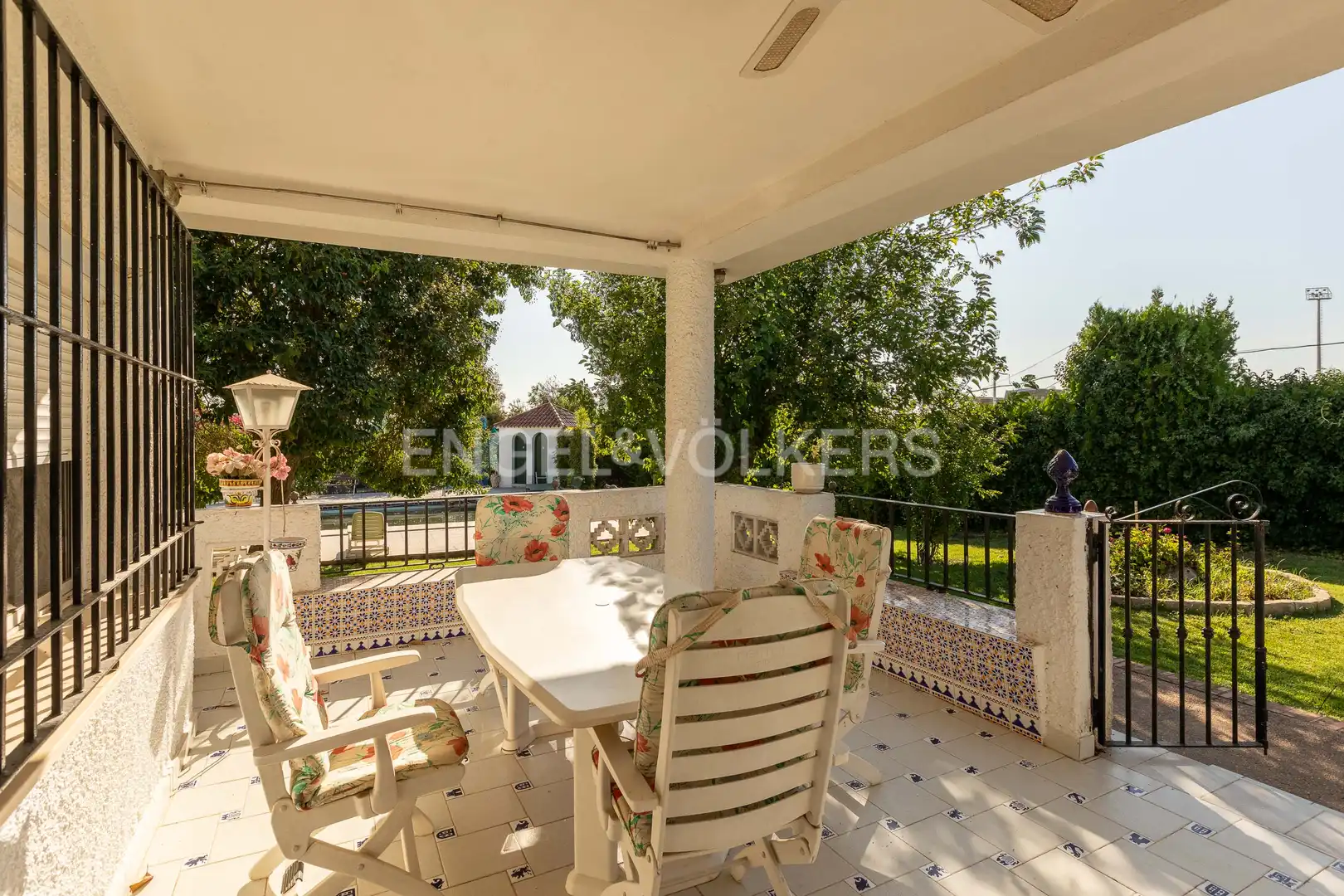 Terraza de Finca rústica en venta en El Rompido con Aire acondicionado, Calefacción y Jardín privado