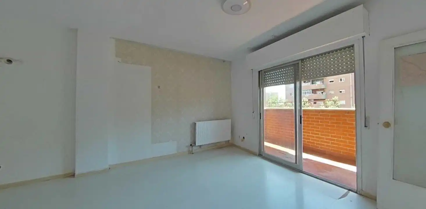 Piso con ascensor en venta en Carabanchel, imagen 2