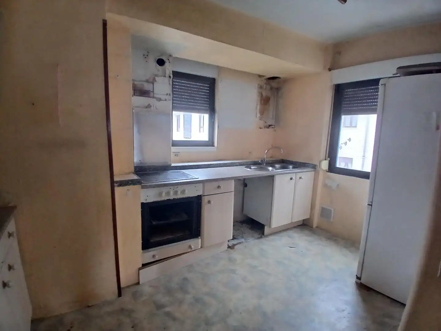 Cocina de Piso en venta en Eibar con Calefacción y Balcón