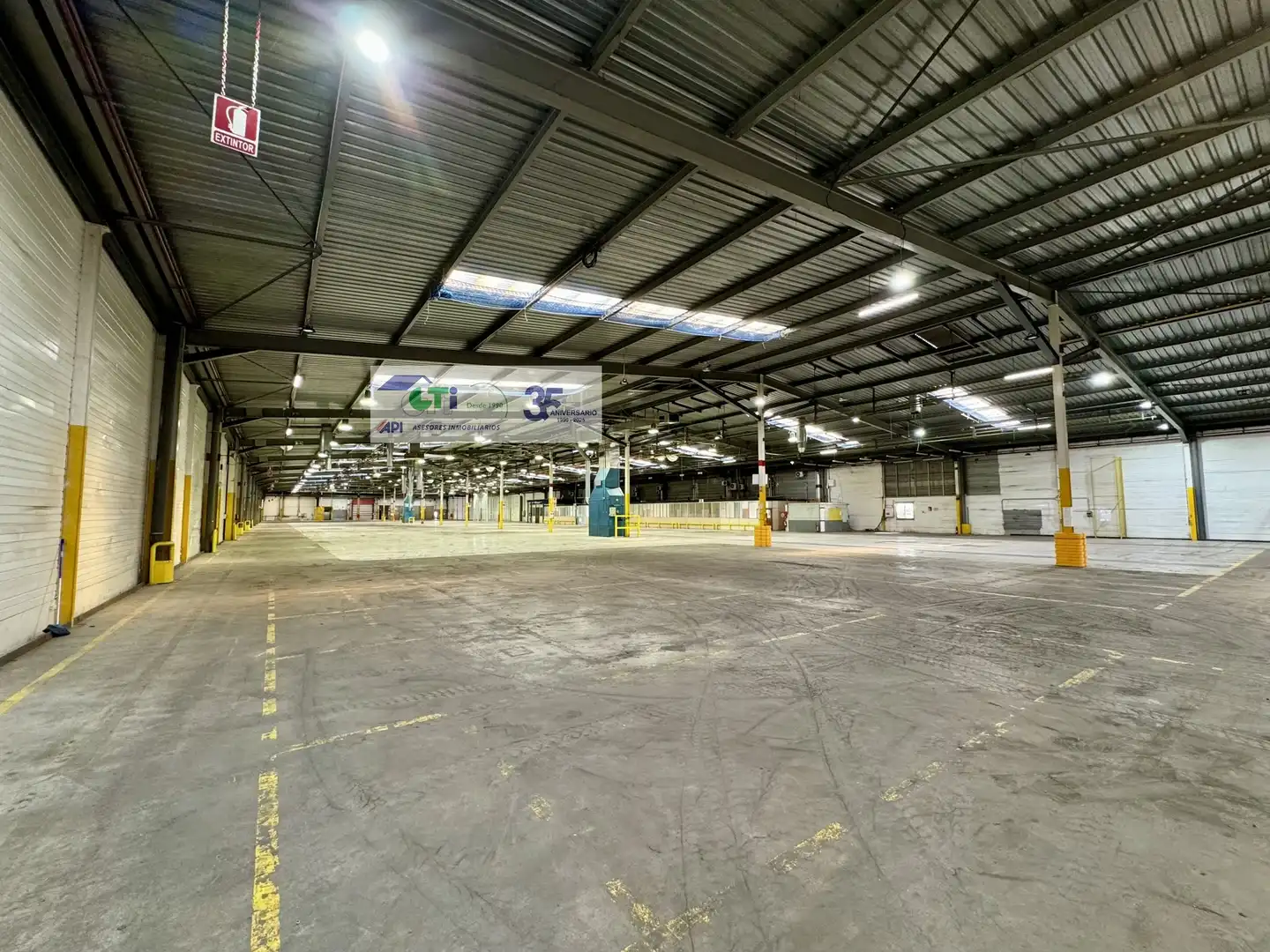 Nave industrial de alquiler en Pedrola