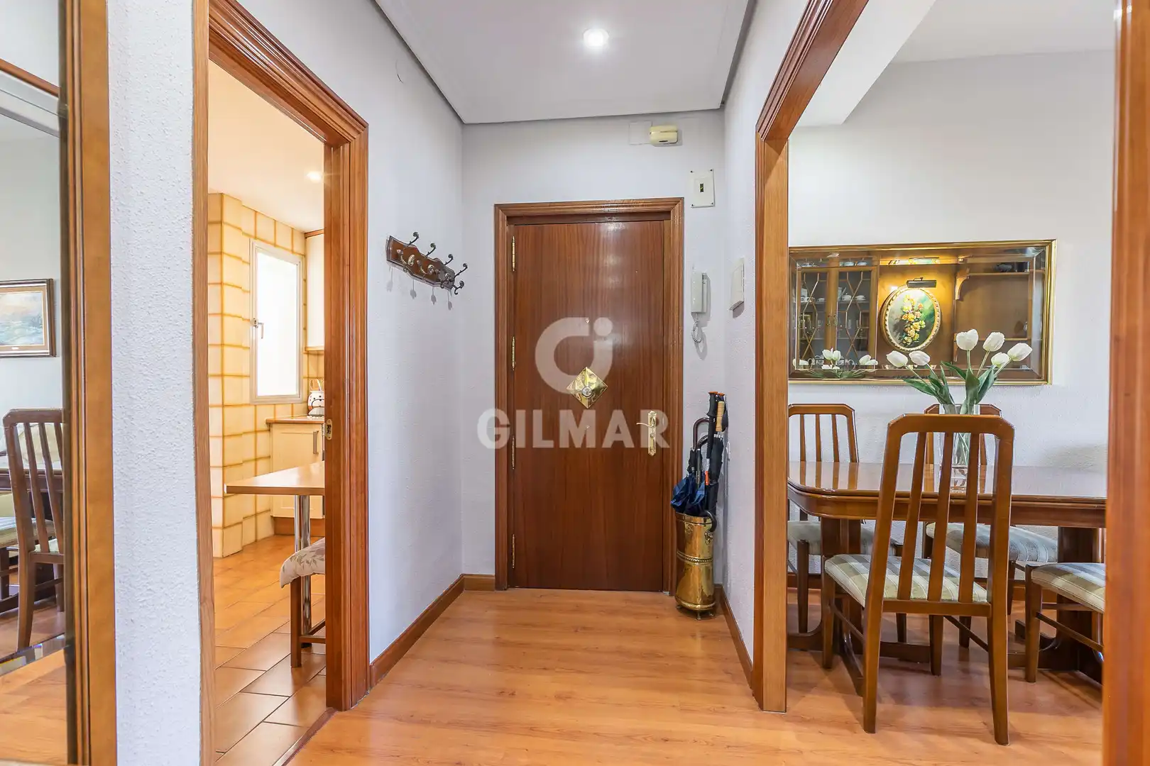 Piso en venta en Madrid con Calefacción y Balcón