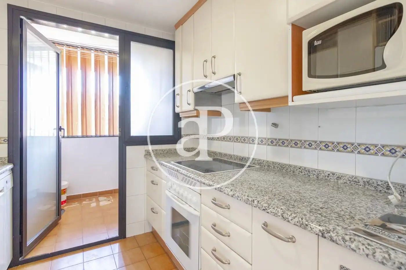 Kitchen of Flat for rent in La Moraleja  with Air Conditioner, Heating and Terrace