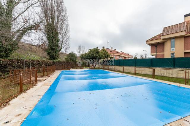 Casa adosada en Venta en Zona Carretera del Plantío