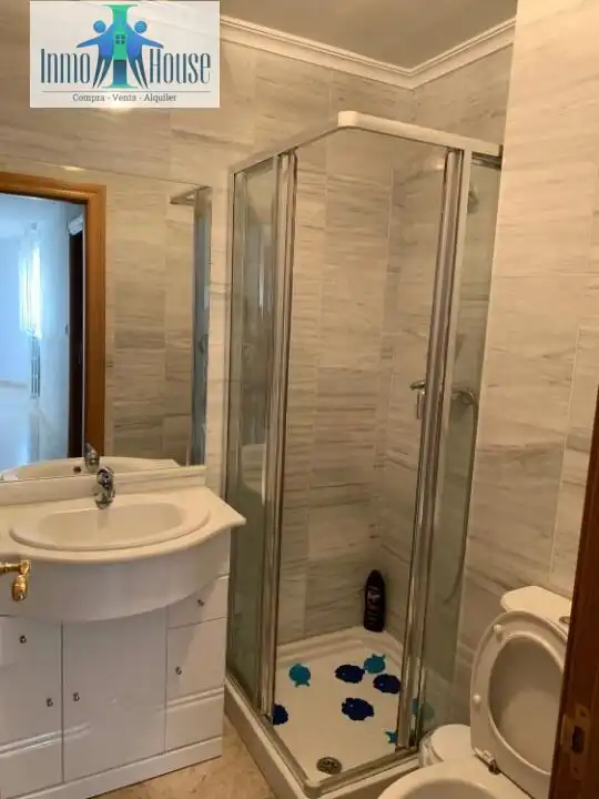 Flat with terrace for sale in Feria, imagen 7