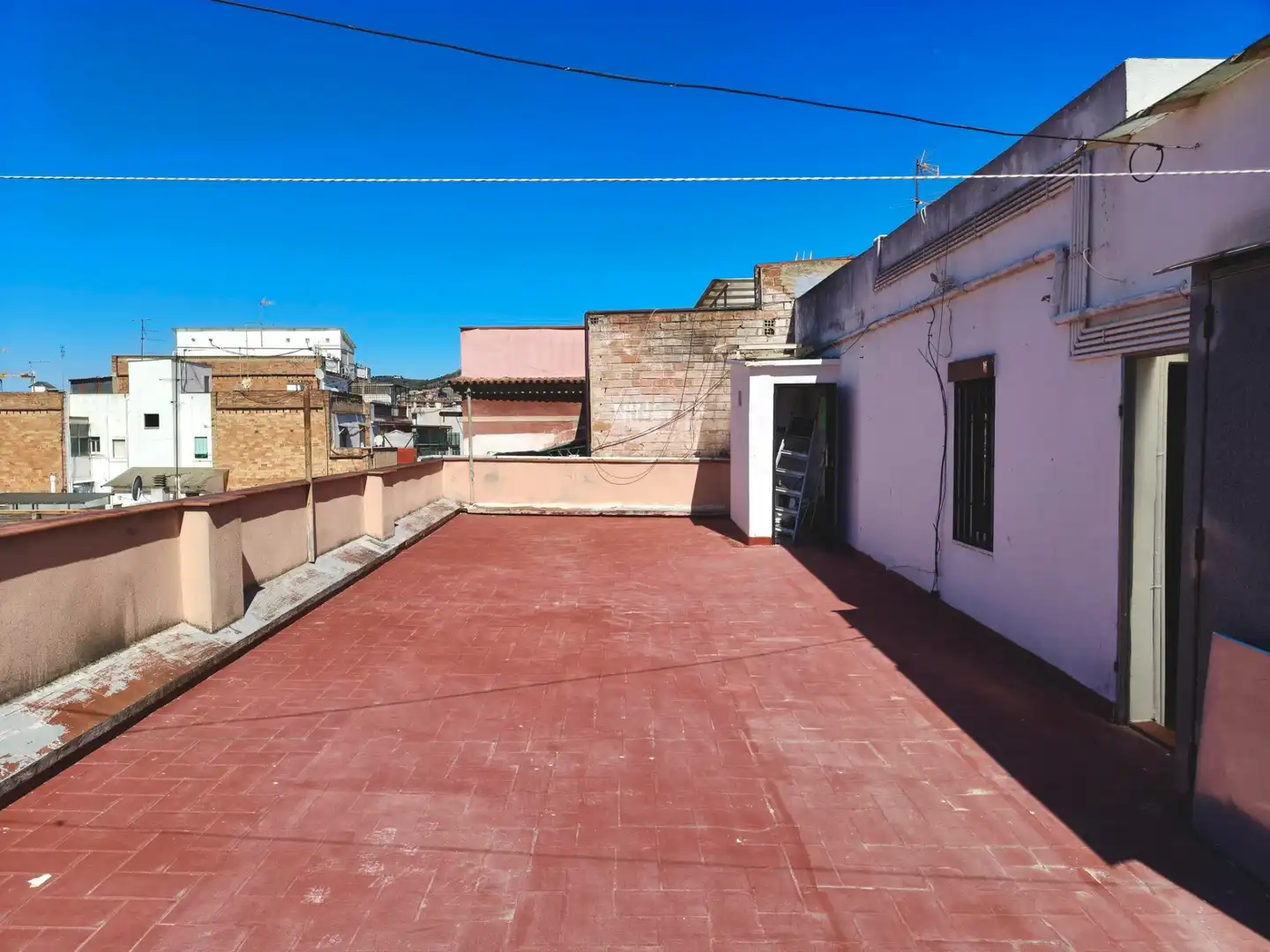 Terrasse von Dachboden zum Verkauf in L'Hospitalet de Llobregat mit Parkett, Terrasse und Abstellraum