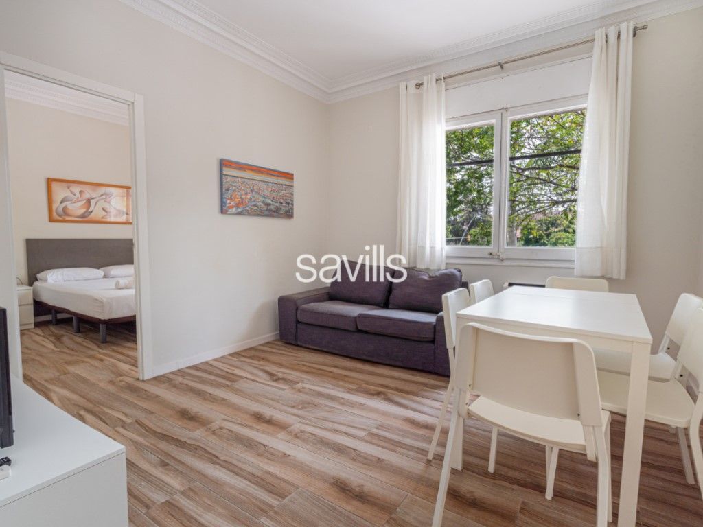 Bedroom of Apartment for sale in  Barcelona Capital