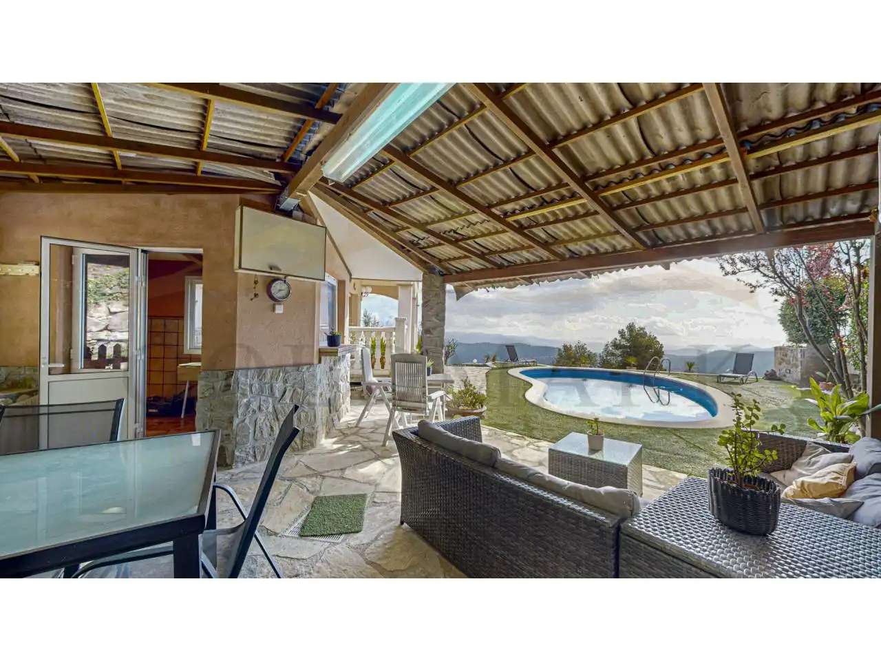 Terrassa de Casa o xalet en venda en Corbera de Llobregat amb Aire condicionat, Calefacció i Jardí privat