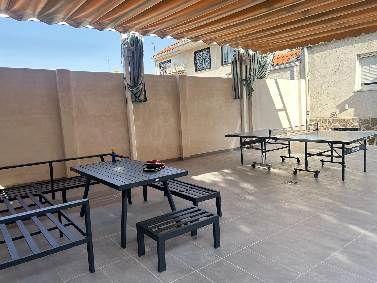 Terrassa de Casa o xalet en venda en Valdemoro amb Aire condicionat, Calefacció i Jardí privat