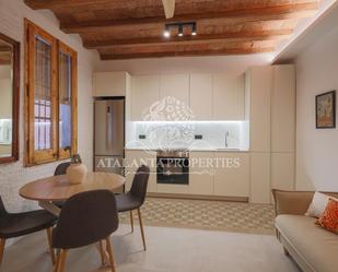 Kitchen of Planta baja to rent in  Barcelona Capital  with Balcony and Alarm