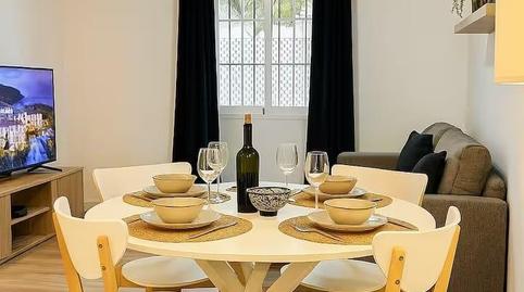 Photo 2 of Flat to rent in Feria, Sevilla