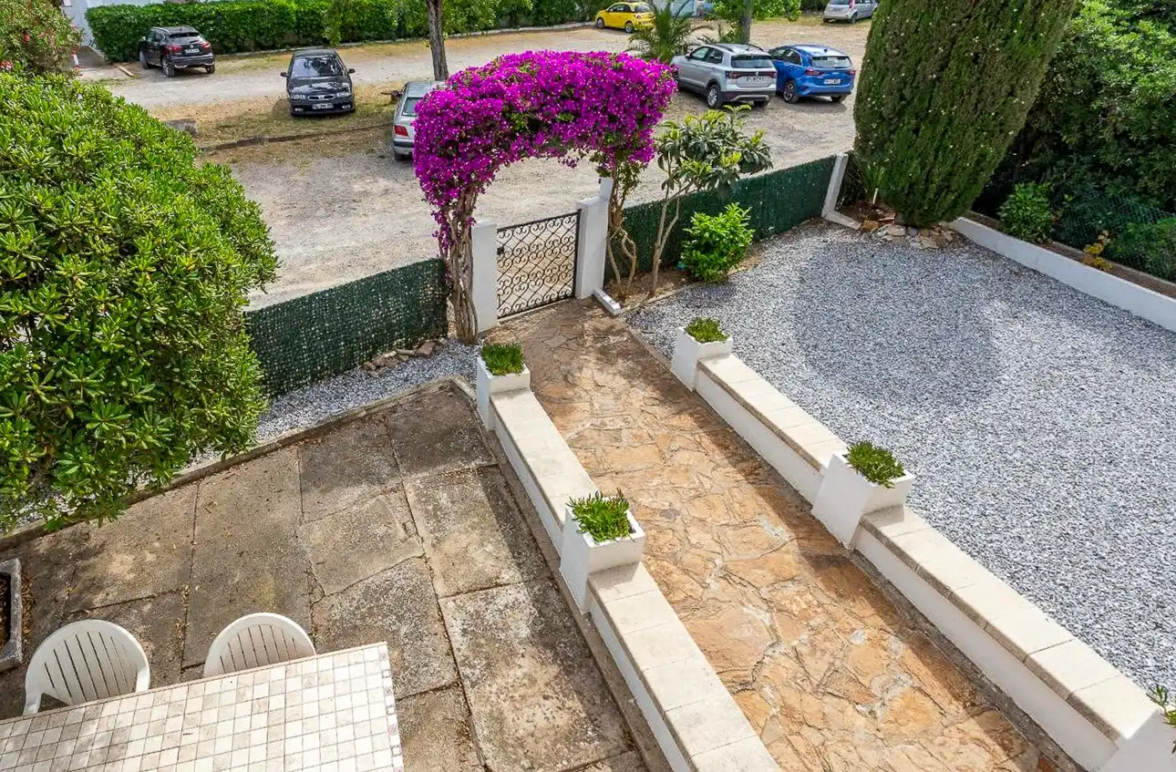 Jardín de Estudio en venta en L'Escala con Aire acondicionado, Calefacción y Balcón