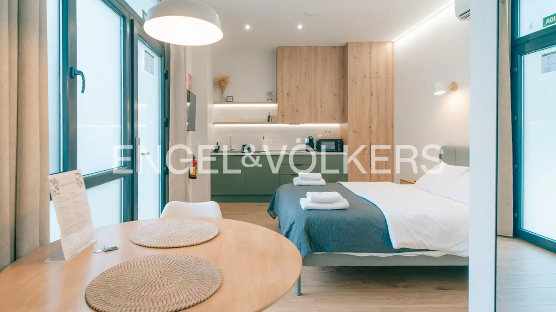 Bedroom of Apartments for sale in  Valencia Capital  with Air Conditioner, Heating and Furnished