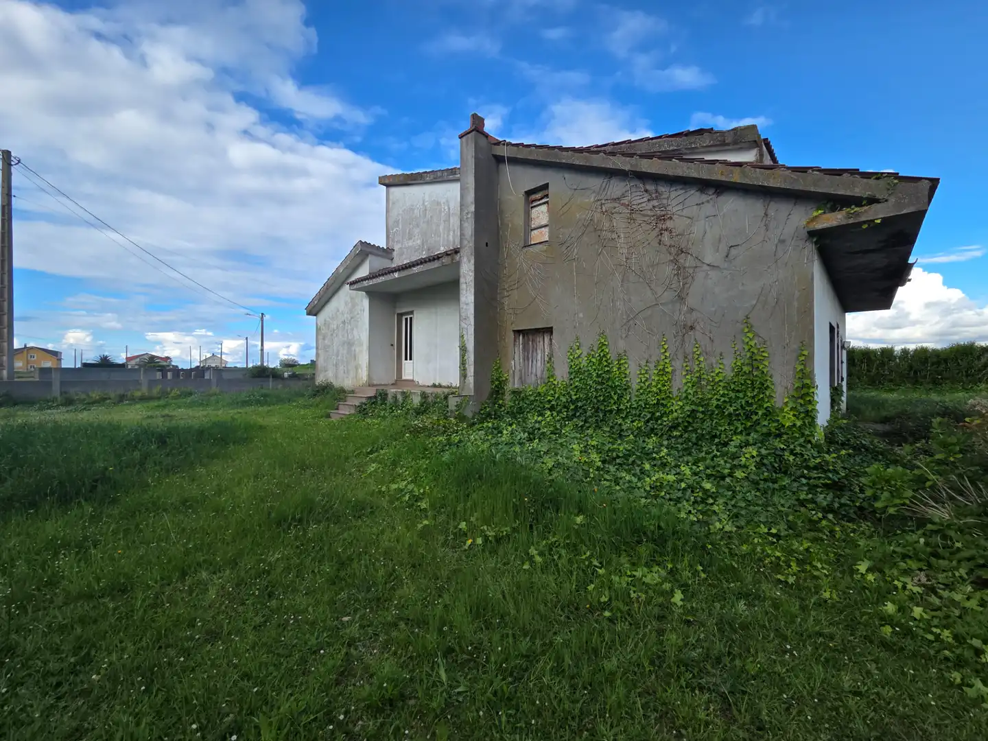Houses for sale in Barreiros  with Private garden and Storage room