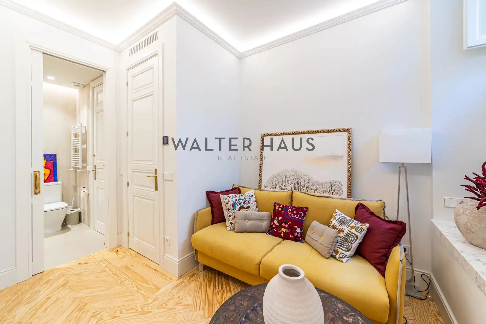 Living room of Flat for sale in Chamberí