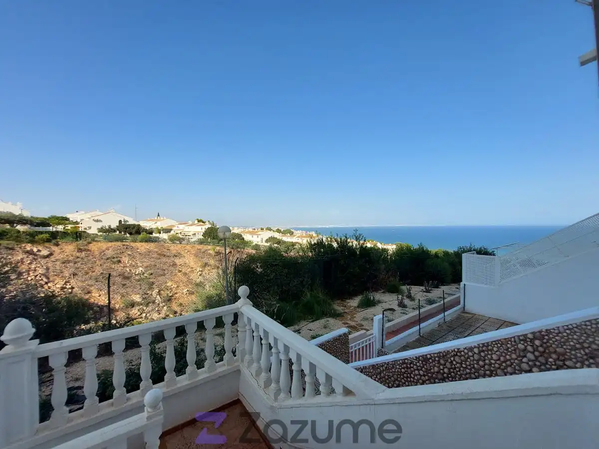 Piso de alquiler en Av. D'Escandinàvia, Gran Vista - Olivo de Oro