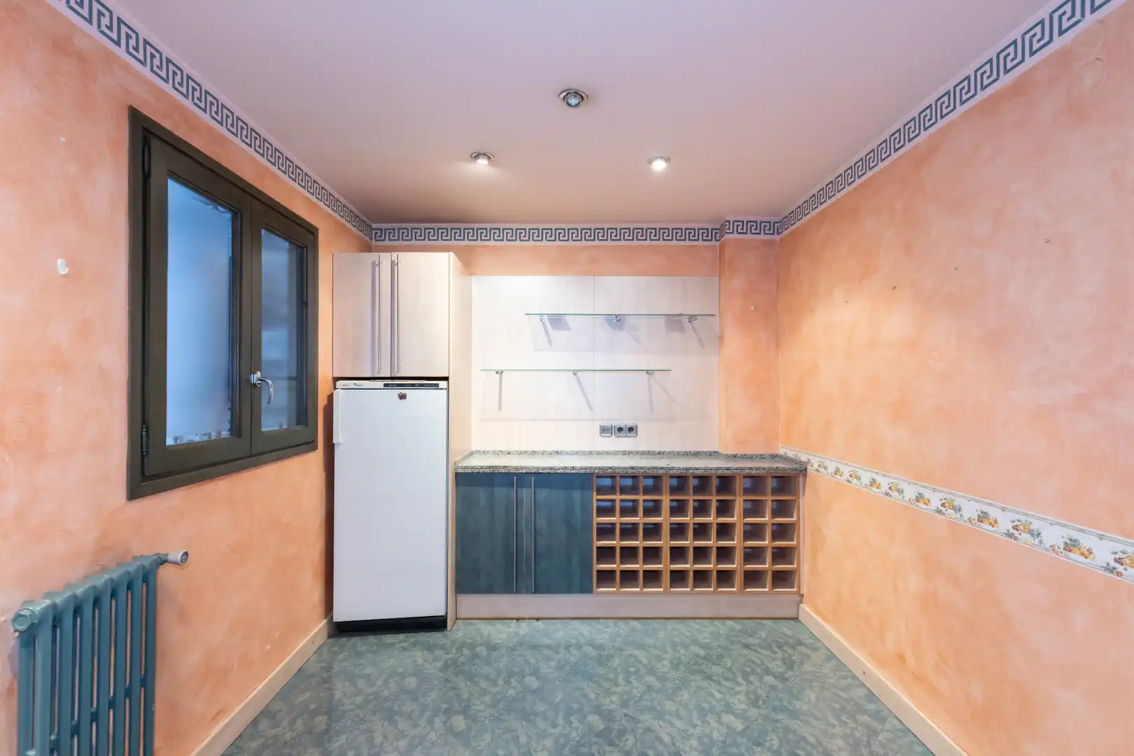 Küche von Wohnung zum Verkauf in Tarragona mit Heizung, Parkett und Terrasse