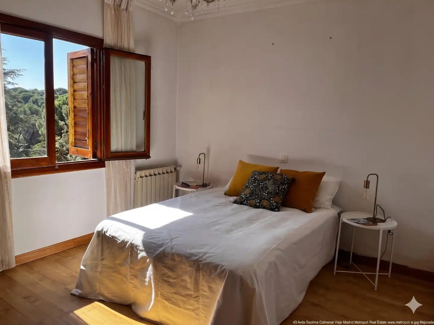 Habitación de Casa o chalet en venta en Colmenar Viejo con Calefacción, Jardín privado y Trastero