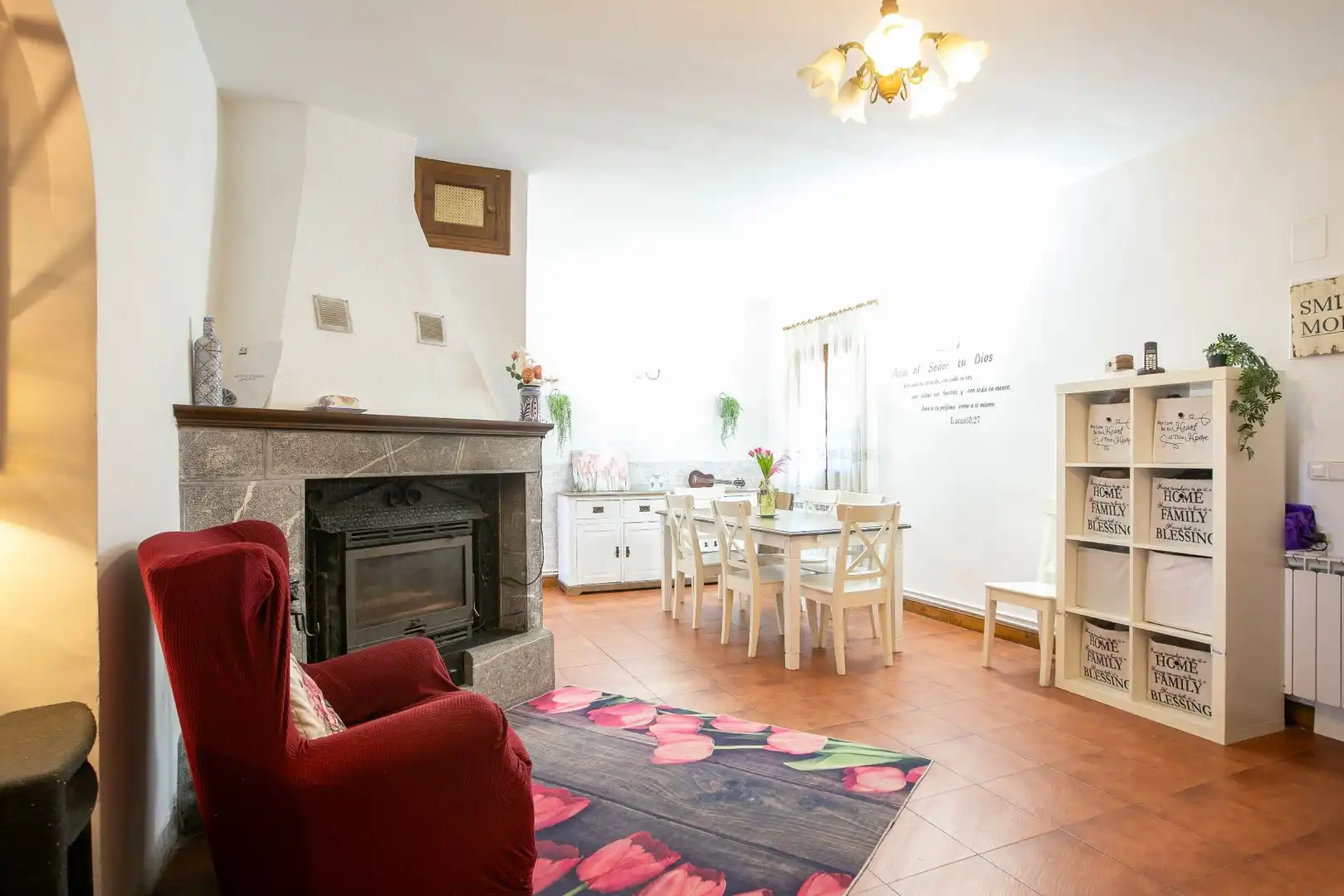 Living room of Houses for sale in Legarda  with Air Conditioner, Heating and Private garden