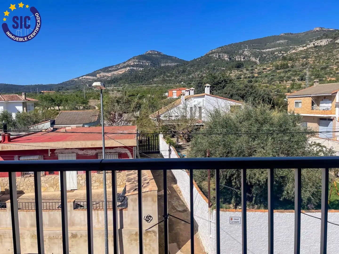 Außenansicht von Maisonette zum Verkauf in Chera mit Heizung, Privatgarten und Balkon