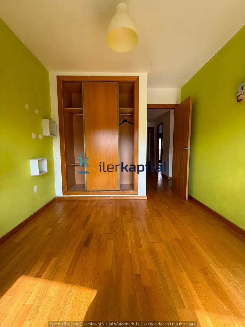 Bedroom of Flat for rent in Rosselló  with Heating