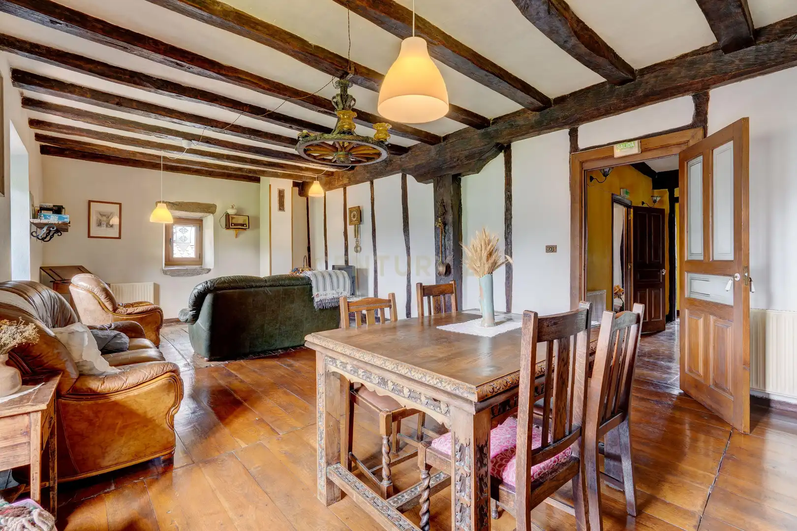 Comedor de Edificio en venta en Baztan