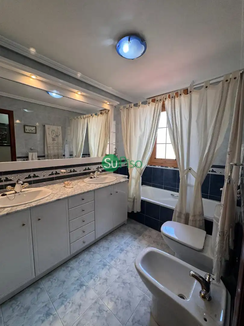 Casa o xalet en venda a Calle Laurel, 30, Borox