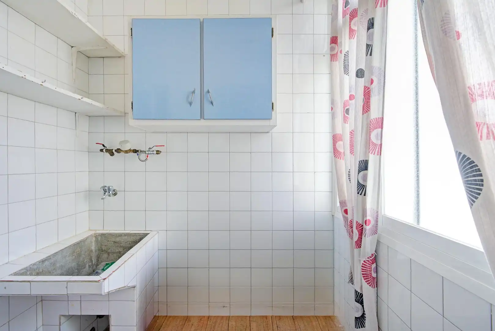 Bathroom of Flat for sale in Maracena  with Balcony