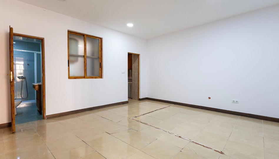 Foto 1 de Apartament en venda a Carolinas Bajas, Alicante