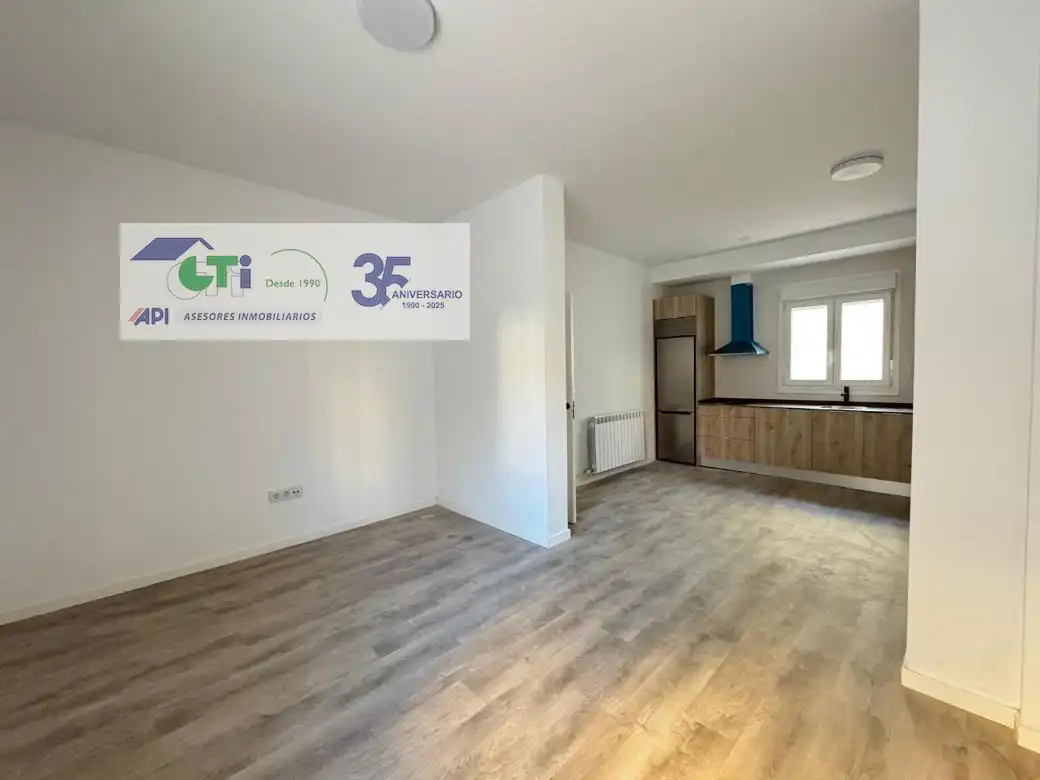 Vista exterior de Casa o chalet en venta en Zaragoza