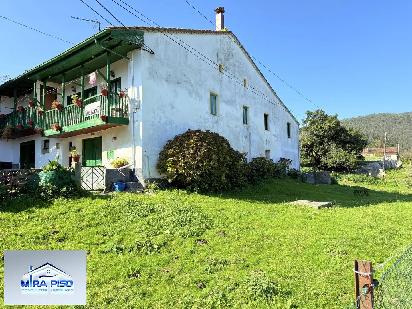 Vista exterior de Casa o chalet en venta en Solórzano con Terraza, Trastero y Balcón