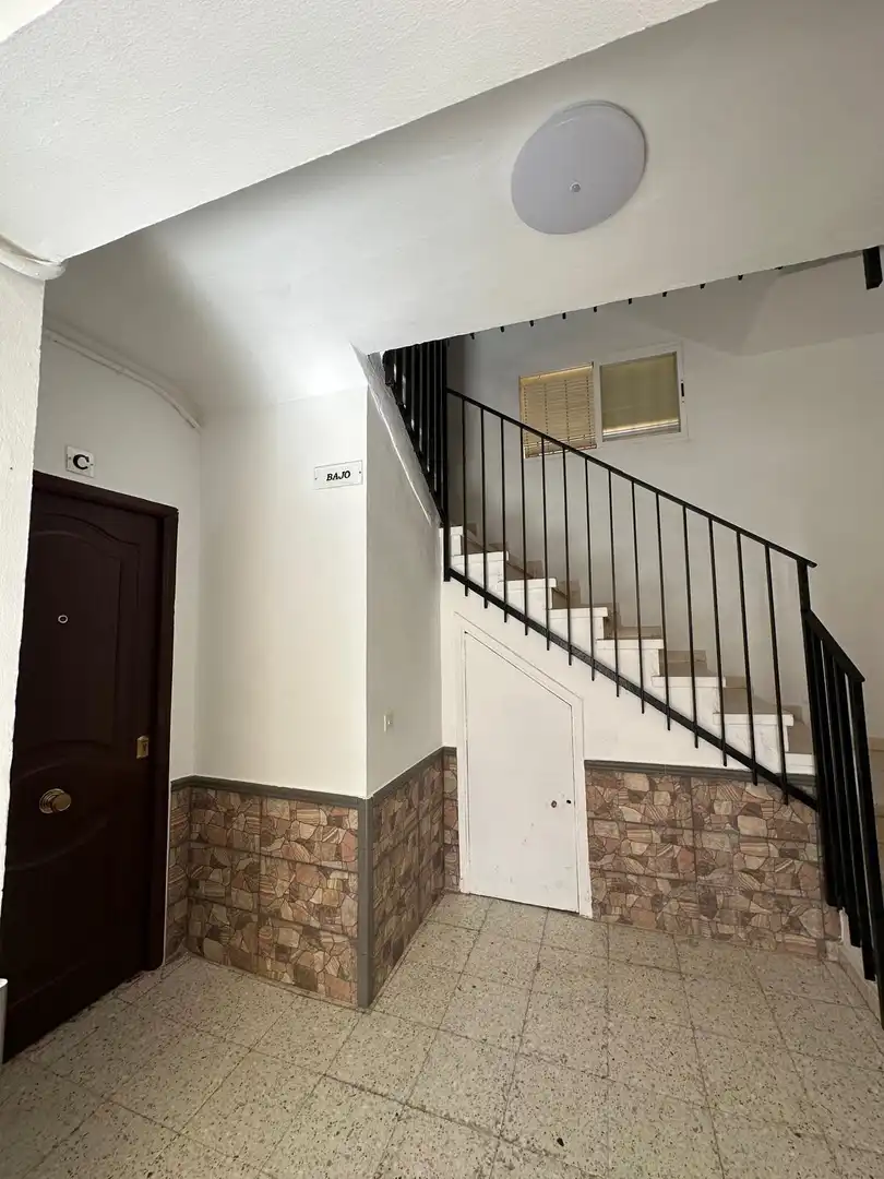 Flat for sale in Marchena, imagen 2