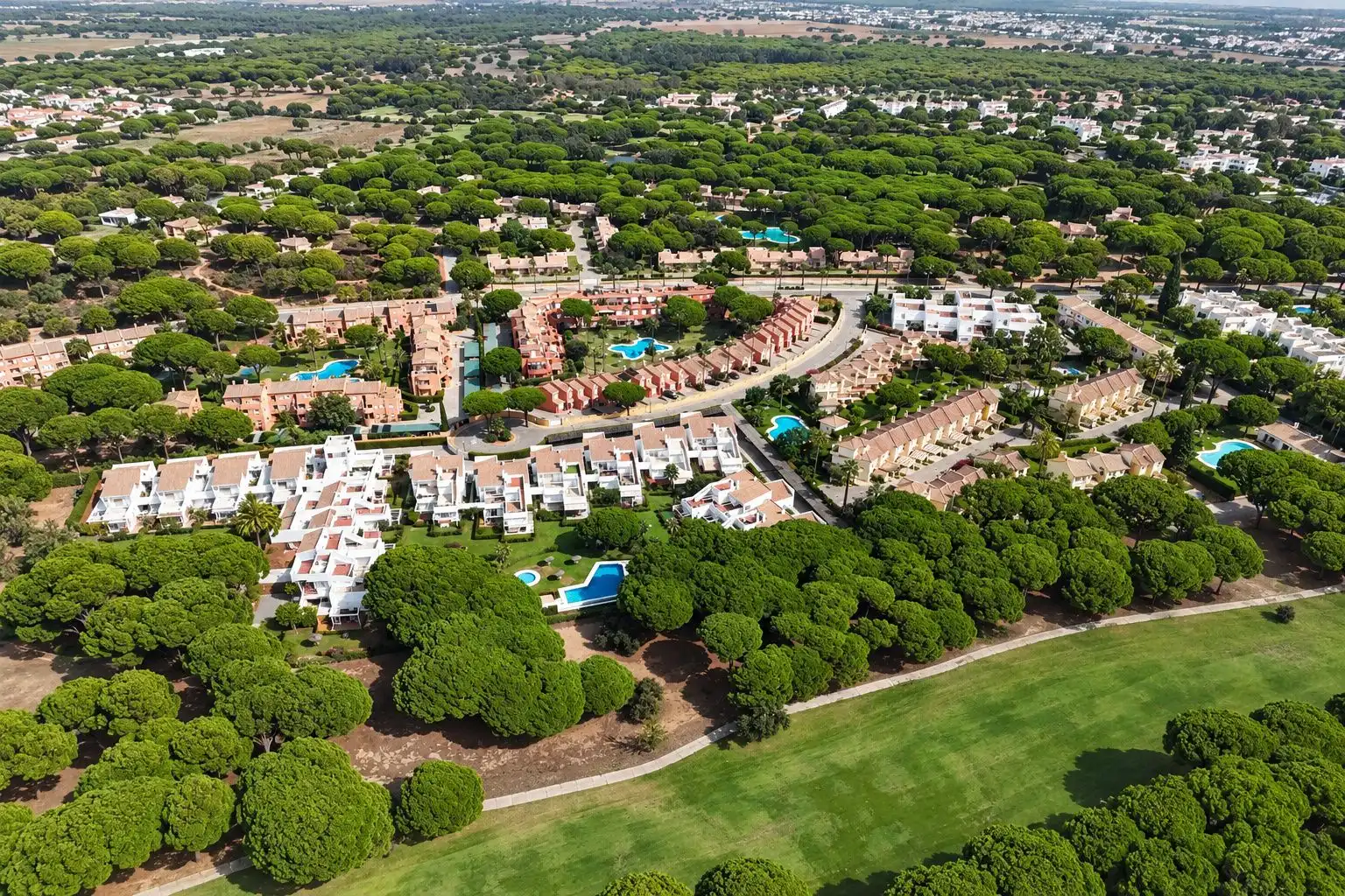 Adossat amb piscina en venda a 4 Avenida Octavio Augusto, imagen 28