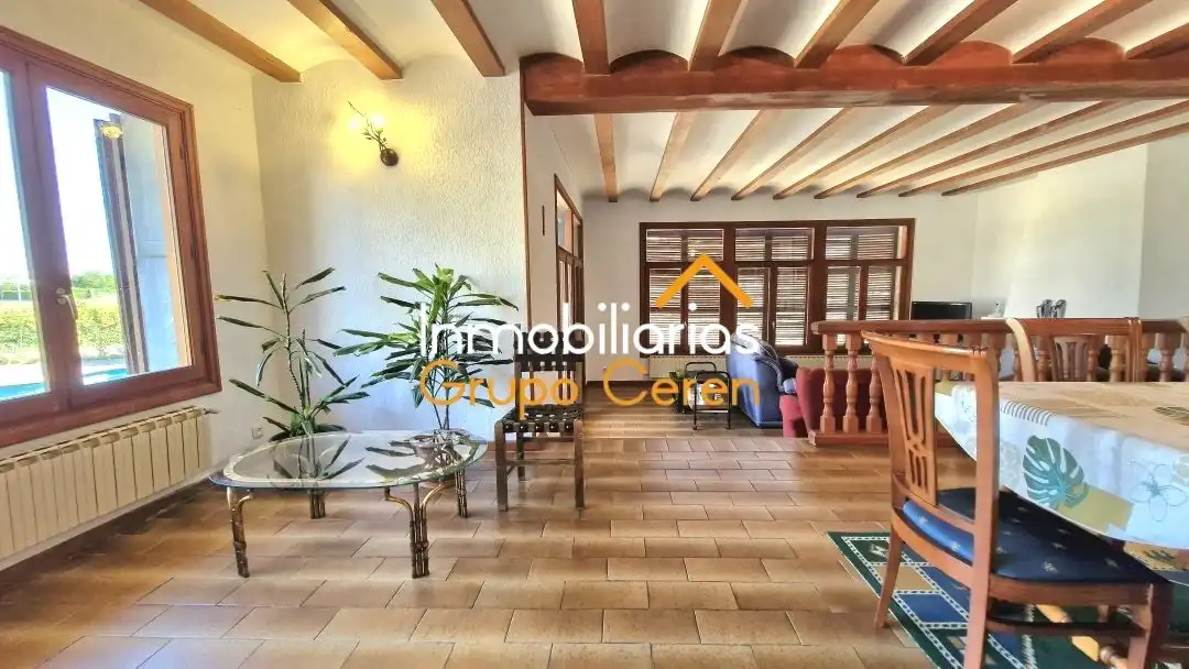 Casa o xalet en venda a Castañares de Rioja