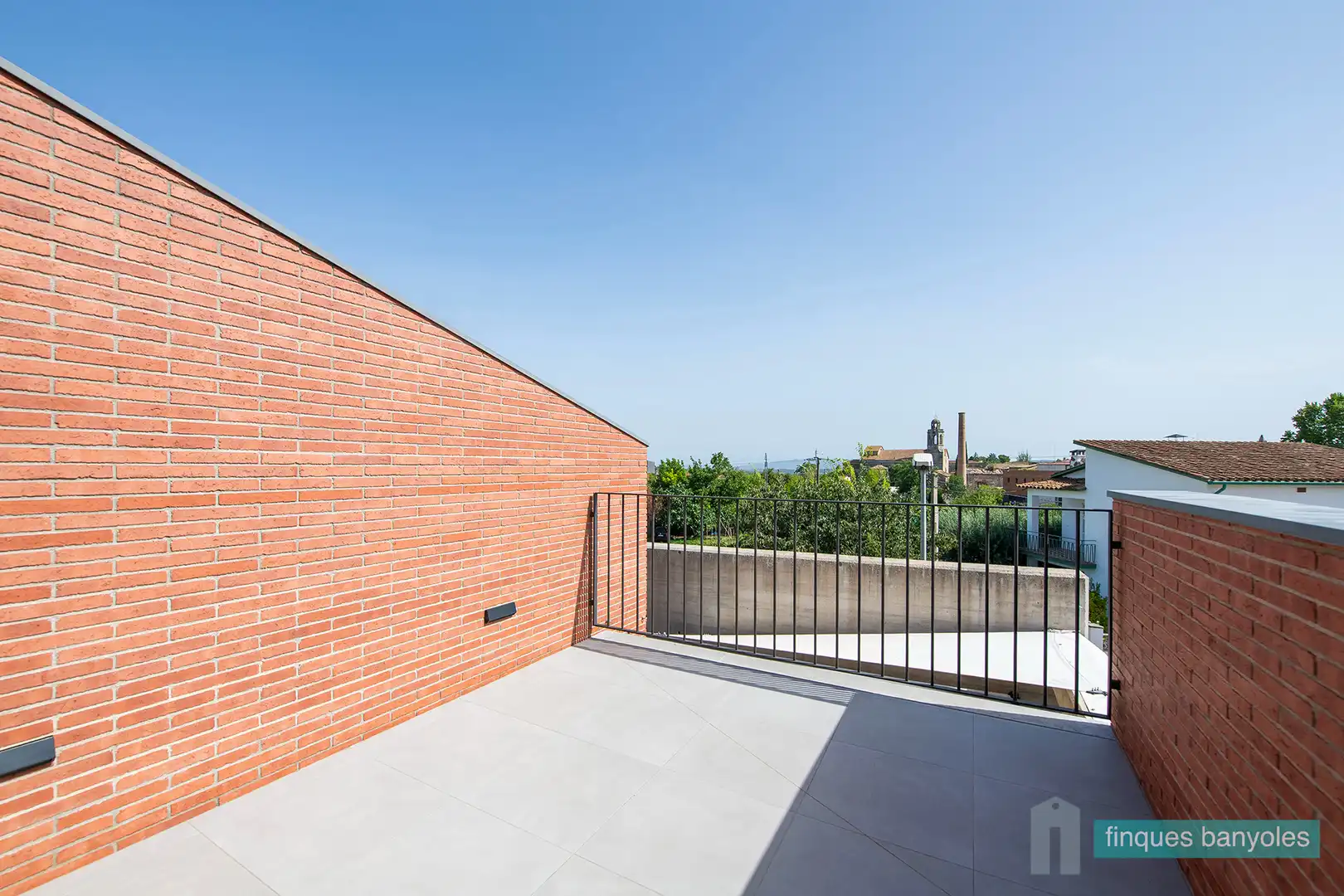Terrace of Houses for sale in Banyoles  with Air Conditioner, Heating and Terrace