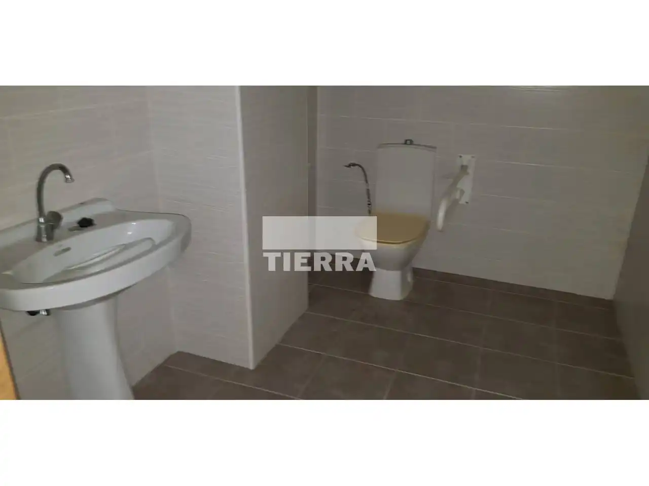 Business premises for sale in Calle Victor Perez, imagen 9