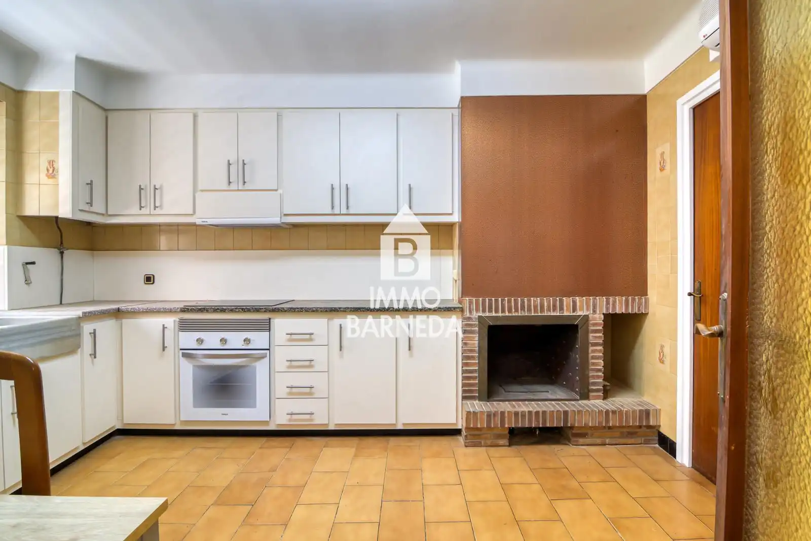 Casa o xalet en venda en Peralada amb Calefacció, Terrassa i Moblat