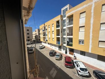 Appartement avec balcon à vendre à Calle Virgen del Carmen