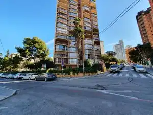 Apartment with lift for sale in Avenida de Roma, imagen 4