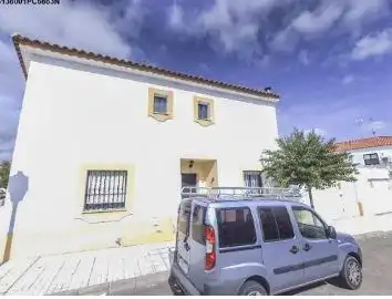 Casa en venta en Olivenza