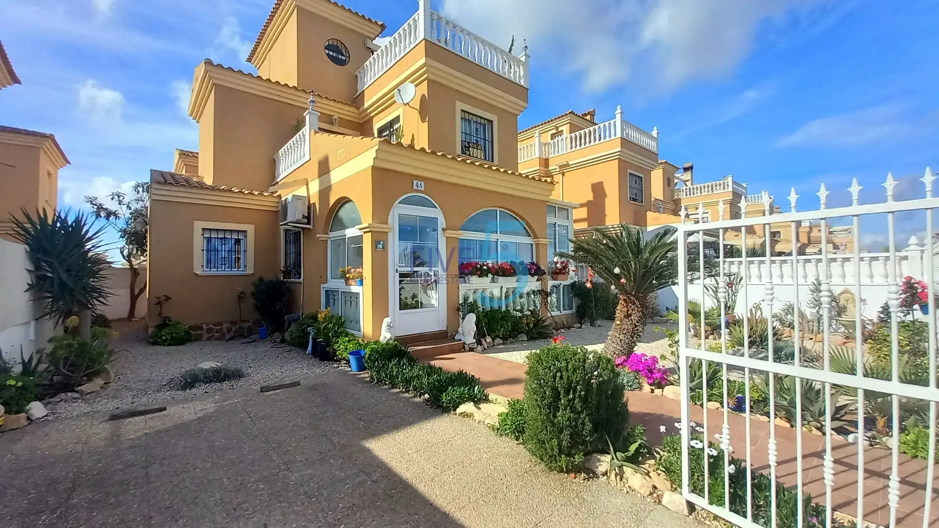 Maison avec terrasse à vendre à Algorfa