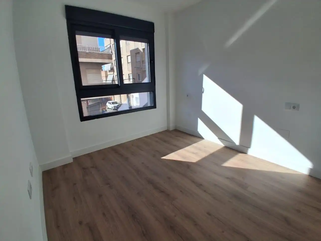 Schlafzimmer von Wohnung zum Verkauf in Murcia mit Klimaanlage und Balkon