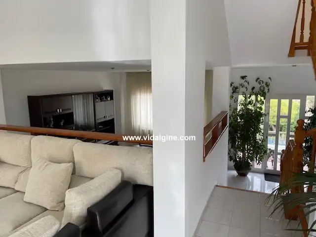 Casa con terraza en venta en Carrer Sant Pere Màrtir, imagen 3