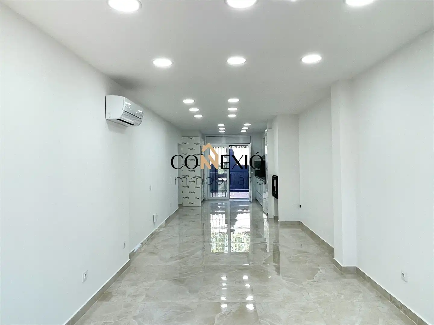 Planta baja en venta en Sarrià de Ter con Aire acondicionado, Calefacción y Terraza