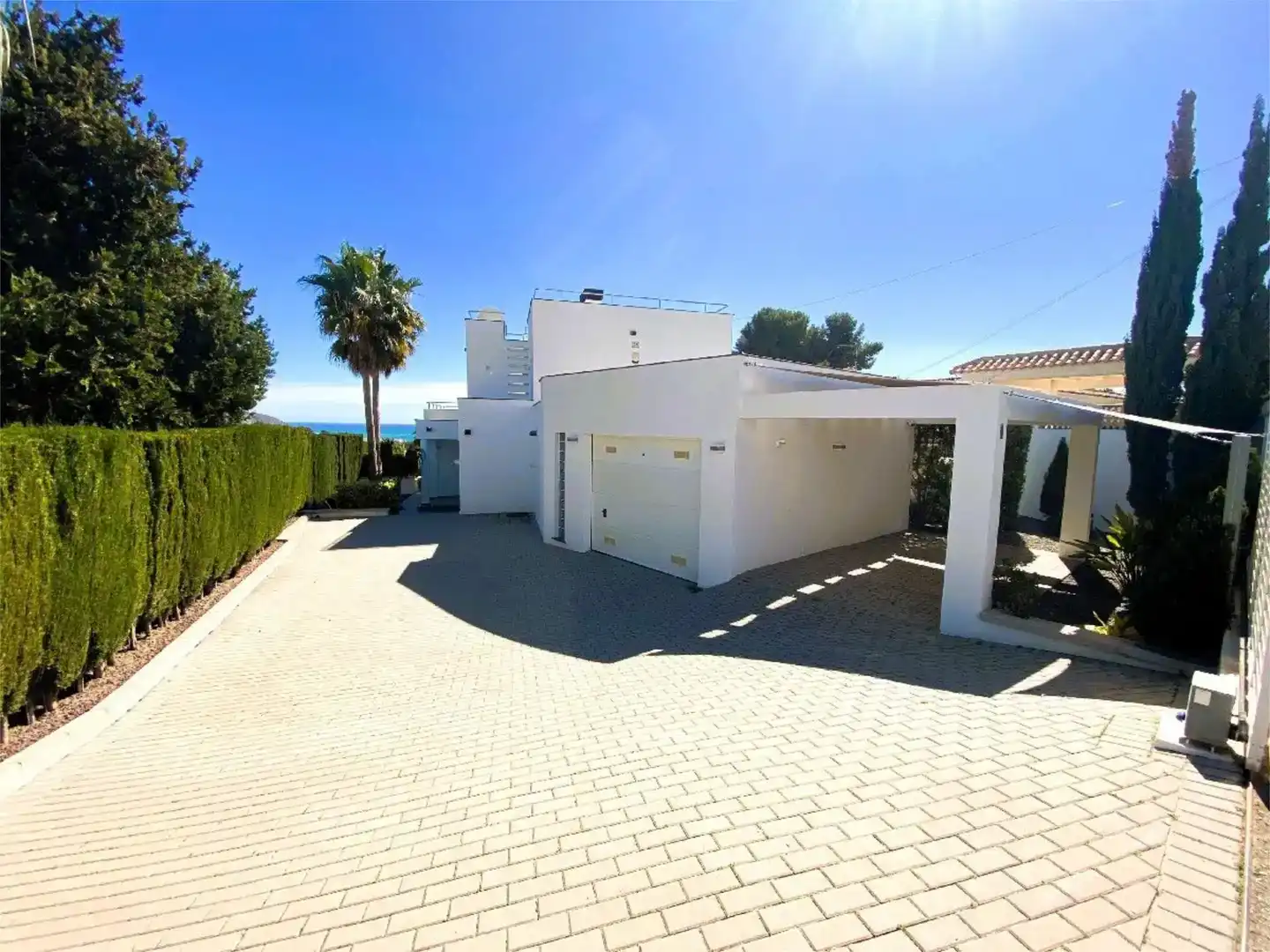 Vista exterior de Casa o xalet en venda en Moraira amb Aire condicionat, Piscina i Balcó